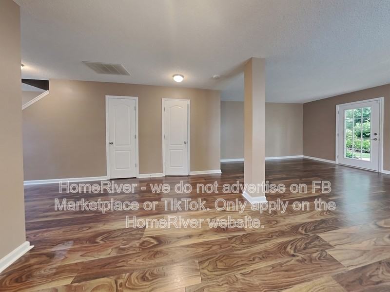 477 Inkberry Dr - Photo 6 of 19