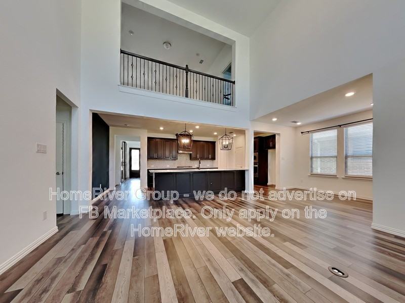 3220 Taunton Way - Photo 4 of 36