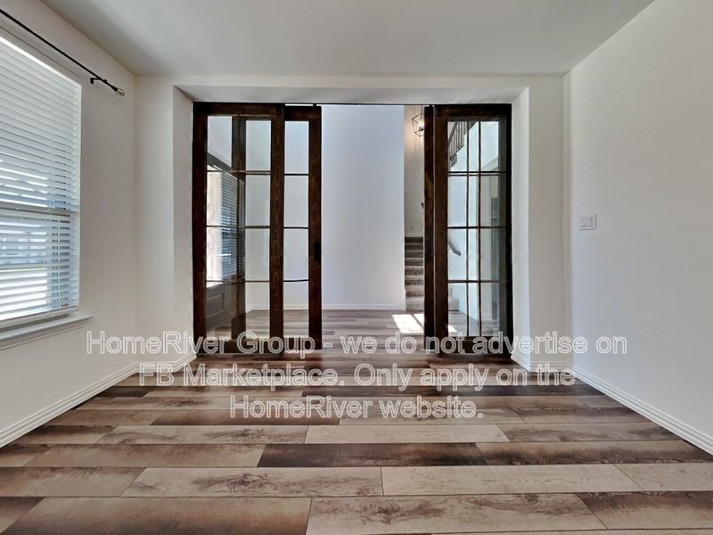 3220 Taunton Way - Photo 5 of 36