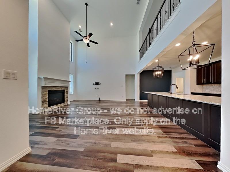 3220 Taunton Way - Photo 7 of 36