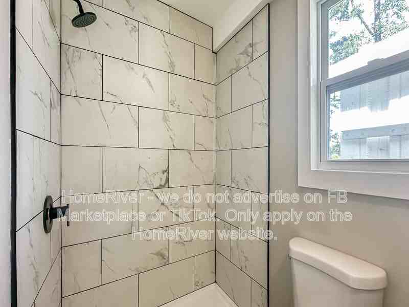5205 Silhouette Ln Sw - Photo 7 of 14