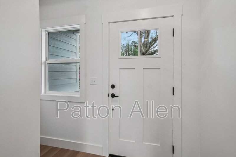 34 Brice St - Photo 5 of 27