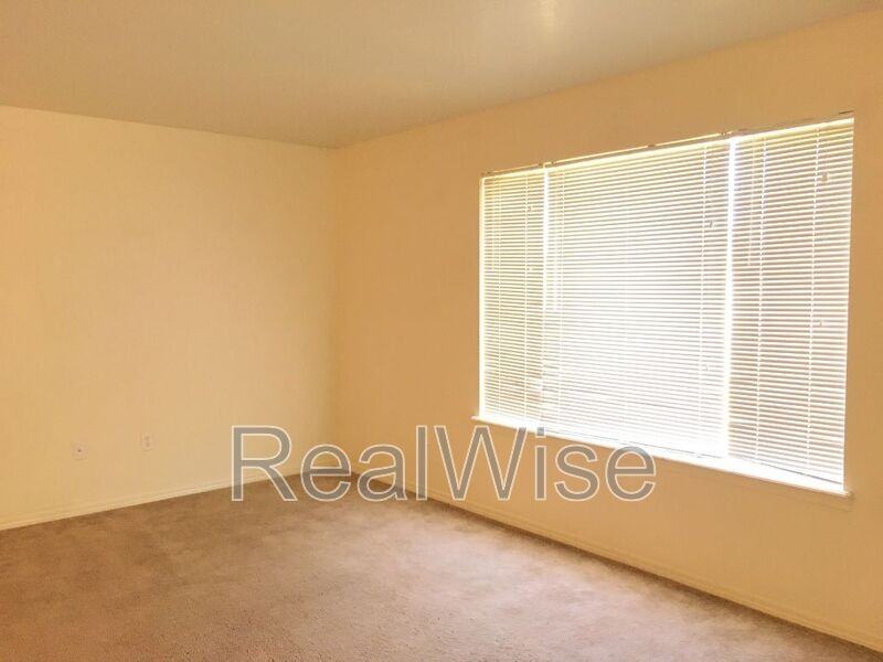 1931 Nw Larch Spur Ct - Photo 3 of 14