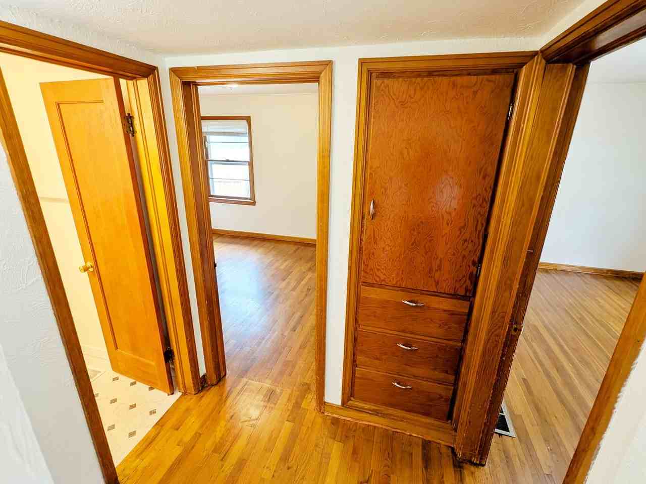 2020 N Weber St - Photo 4 of 21