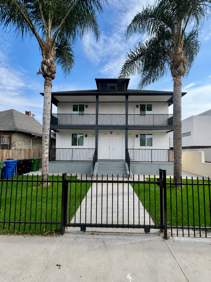 1343 East 27th Street