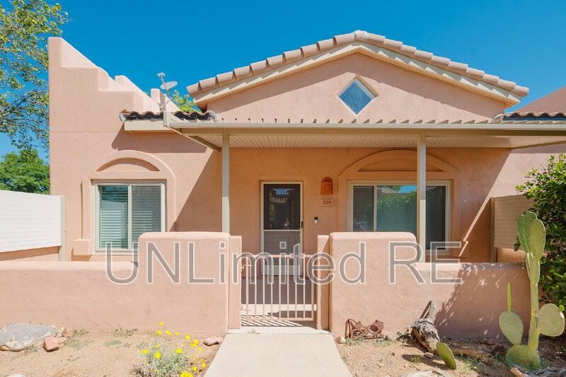 1620 E Parada Del Sol #B - Photo 3 of 27