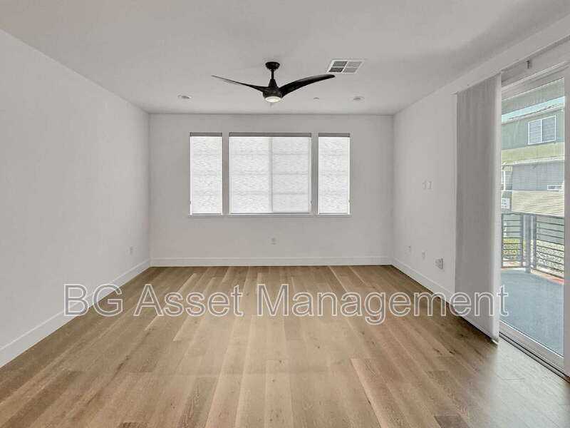 223 Bolt Ct - Photo 4 of 28