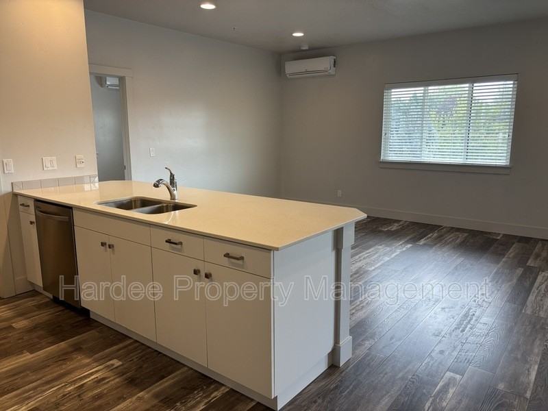 3000 S Bown Way - Photo 4 of 17