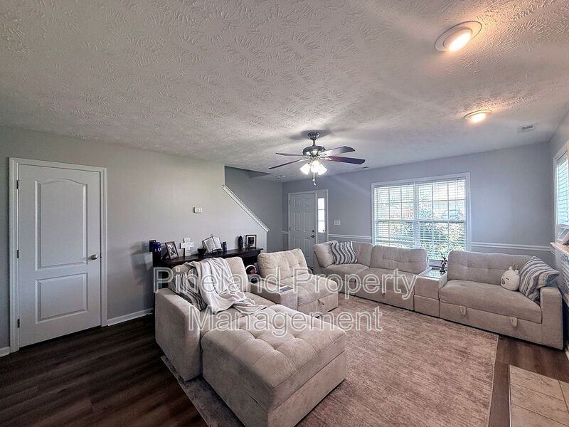 153 Abbey Ln - Photo 2 of 25