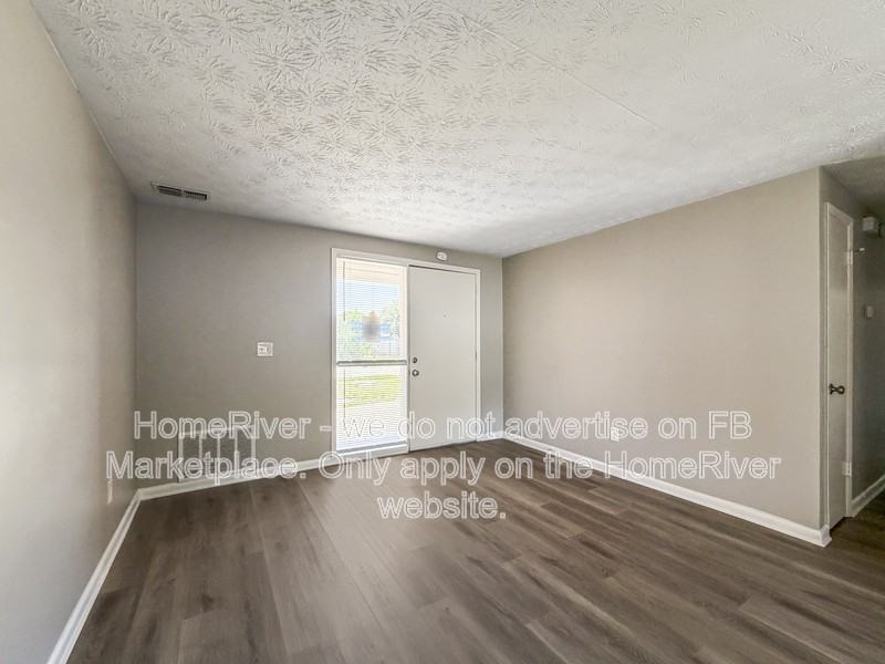 2501 Richard Ct - Photo 2 of 20