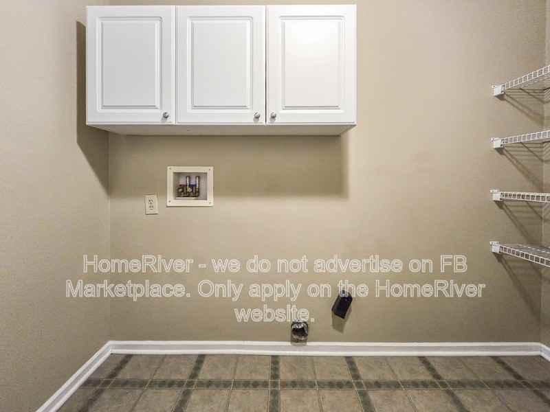 1294 Castleford Ln - Photo 6 of 21