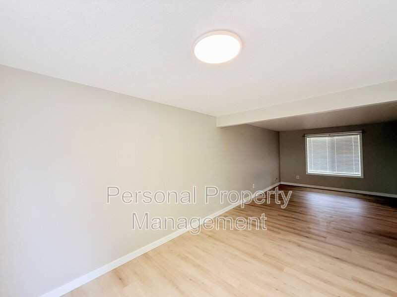 15803 Ne 4th Cir - Photo 5 of 29