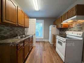 1215 Peach St #5 - Photo 1 of 1