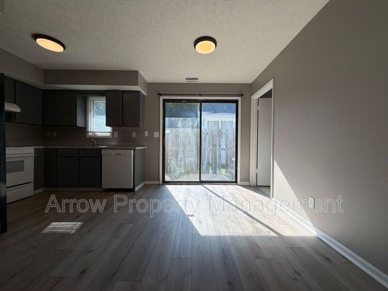 4441 N 67th St #4441 - Photo 3 of 19