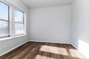 4400-4402 S. Indiana Avenue - Photo 1 of 1
