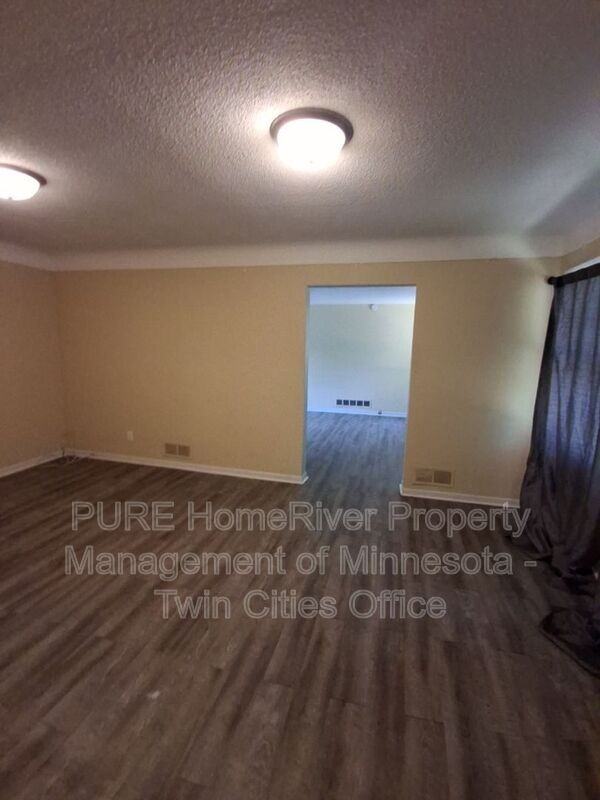 2670 5th Ave E - Photo 3 of 9