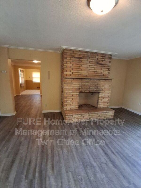2670 5th Ave E - Photo 4 of 9