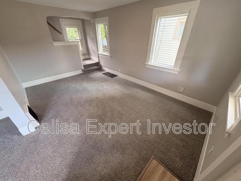3531 Smith St - Photo 2 of 8