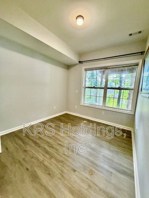 1023 Carrington Pl - Photo 2 of 13