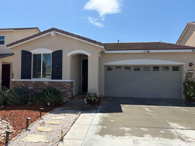 36315 Basalt Ln - Photo 2 of 19