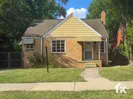 featured image of 19212 Curtis St