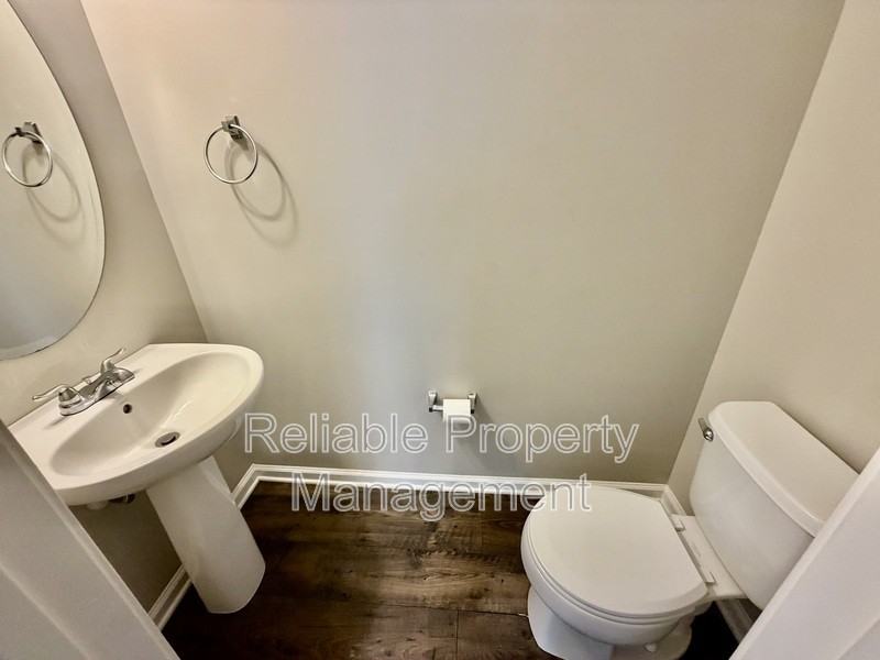 132 Winslow Ln - Photo 7 of 14