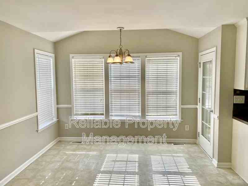 31 Barley Ct - Photo 6 of 13