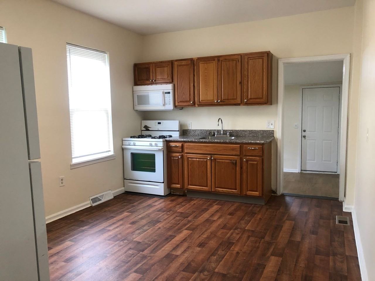 716 716 Mulberry Ave. - Photo 4 of 23