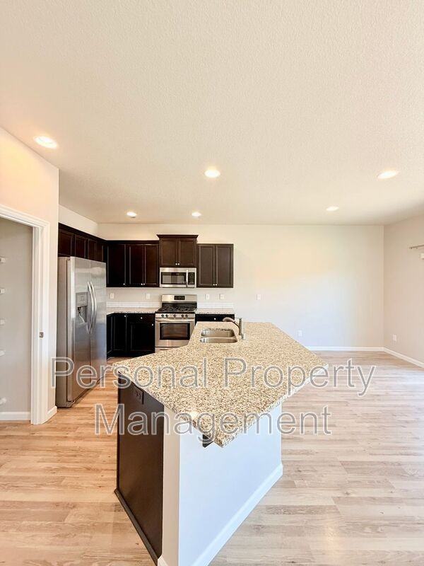 2727 S White Salmon Dr - Photo 7 of 32
