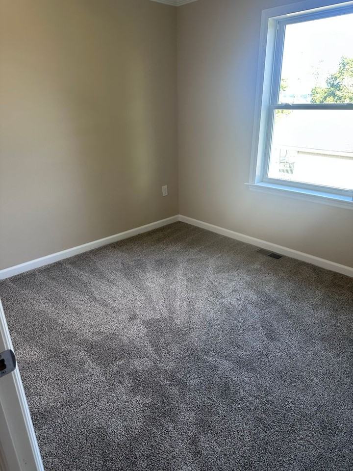 161 Timberwood Trl - Photo 6 of 16