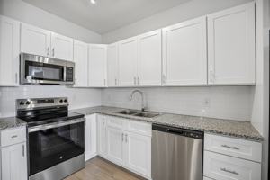 featured image of 8360 Rattlesnake Hammock Rd