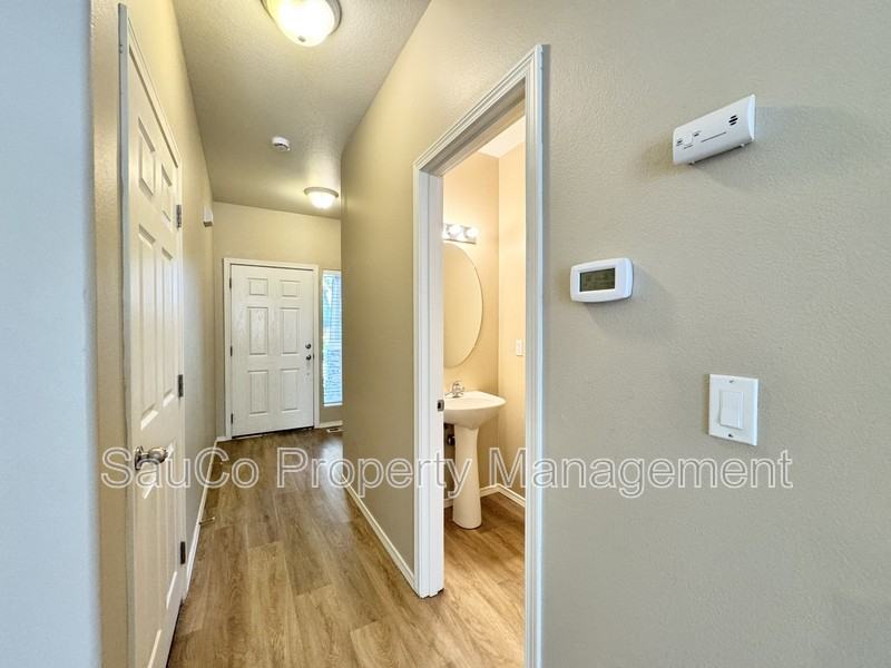 4572 Se Olivewood St - Photo 4 of 27