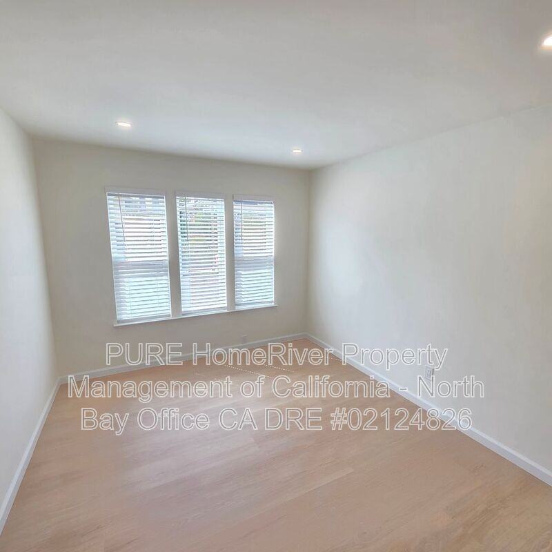 340 Kentucky St #B - Photo 5 of 13