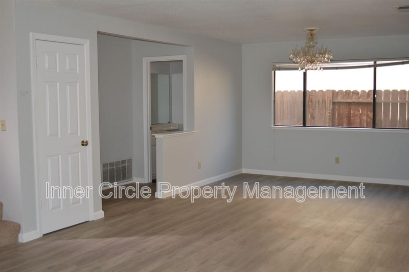 217 Mitchum Dr - Photo 3 of 12