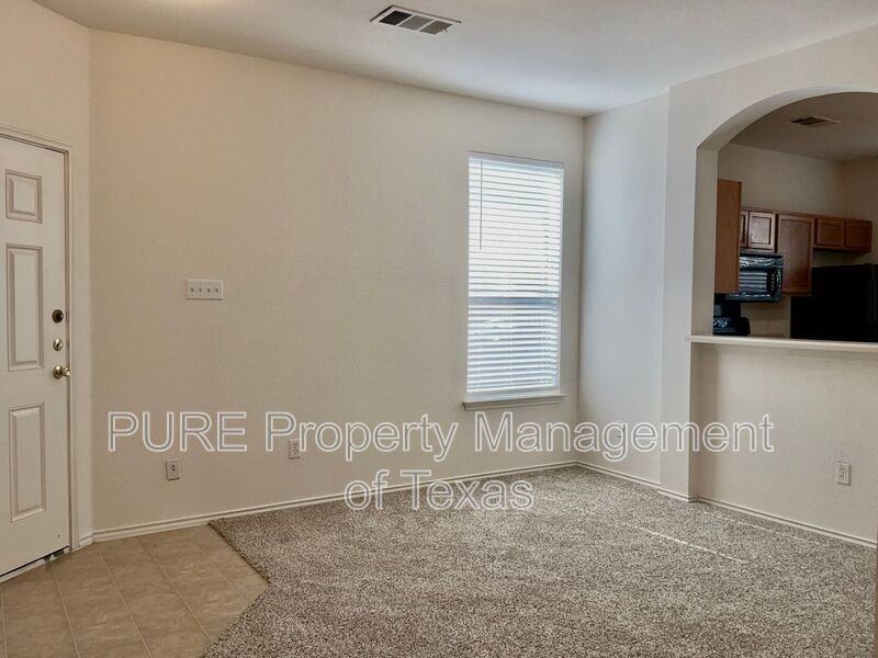 708 Jane Austen Trl #A - Photo 5 of 31