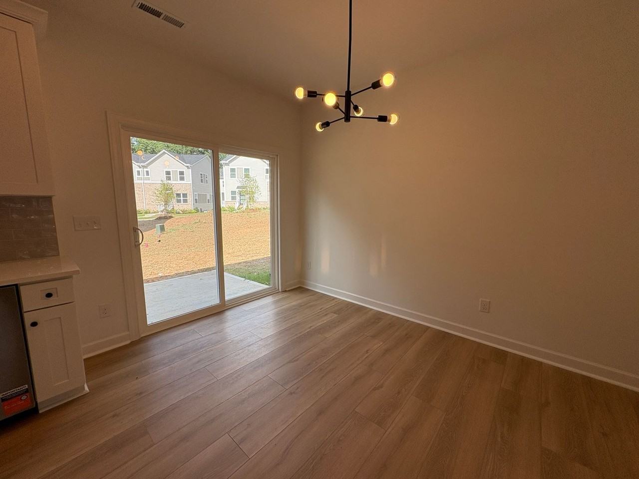 3914 Amerigo St - Photo 3 of 13