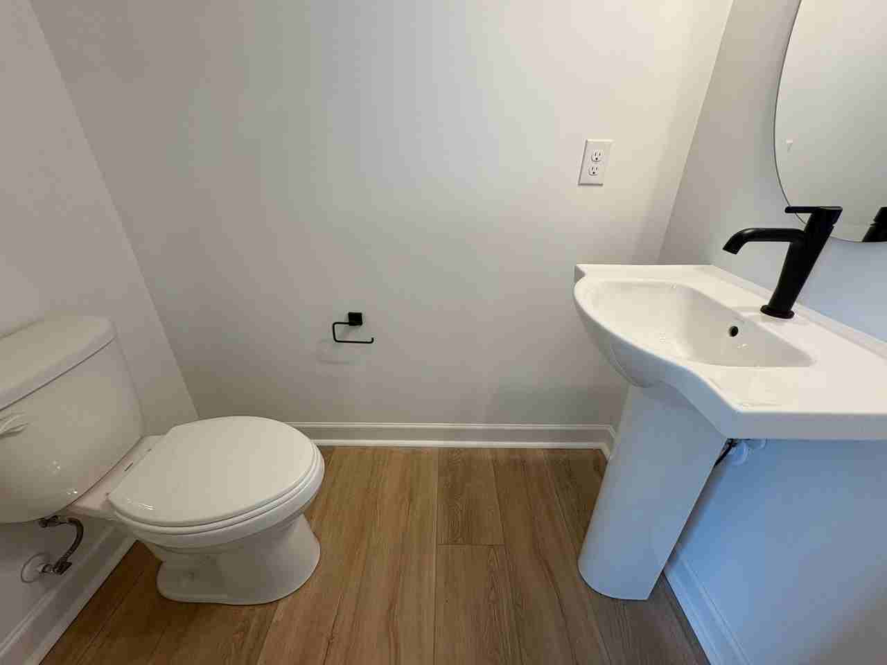 3914 Amerigo St - Photo 5 of 13