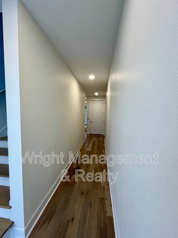 821 Oak Bend Ln #1 - Photo 5 of 34