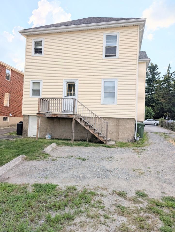 39 Olcott Street - Photo 2 of 14