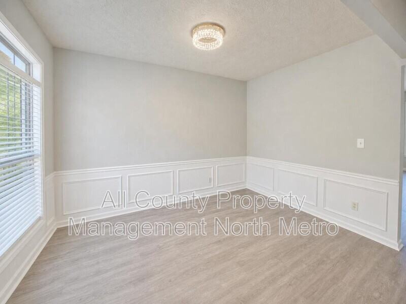 542 Marsh Lake Rd - Photo 5 of 12