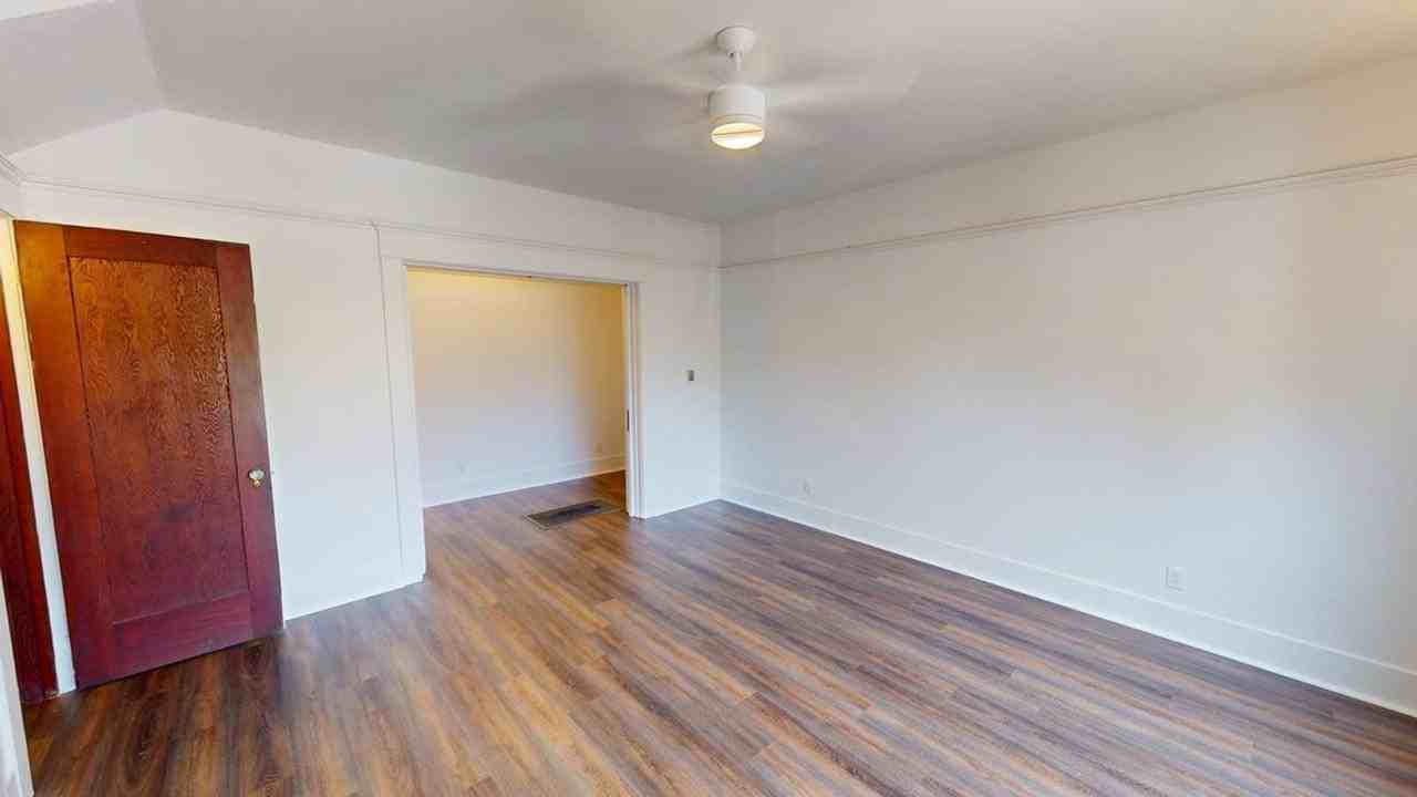 1412 10th St #3 - Photo 5 of 13