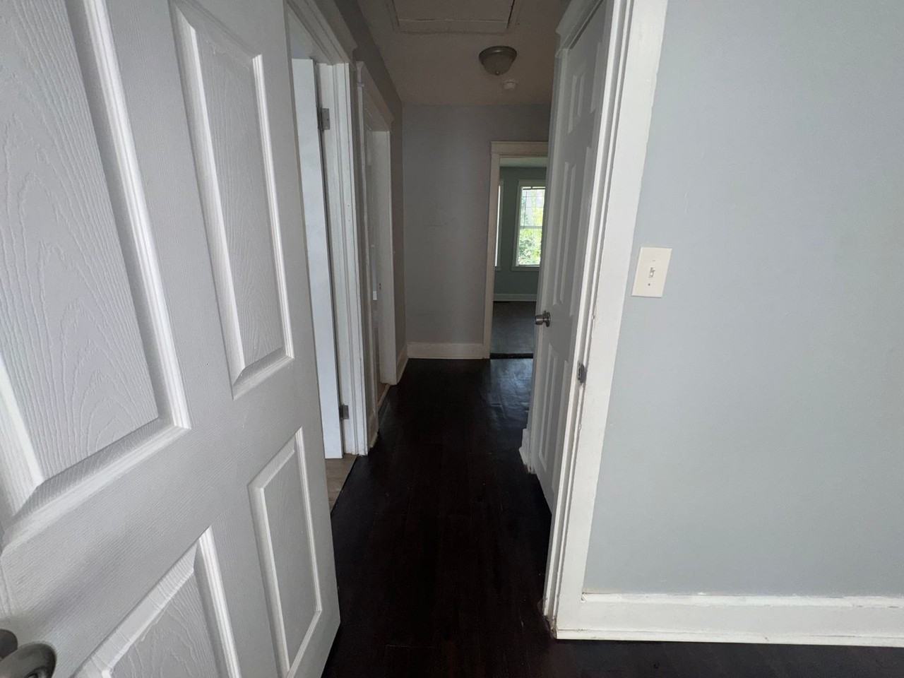 918 9th Ave Se - Photo 5 of 16
