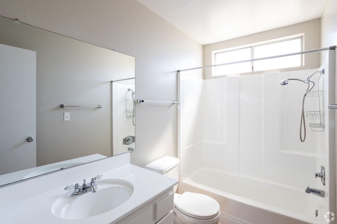Saticoy 12 Apartments - Photo 3 of 15