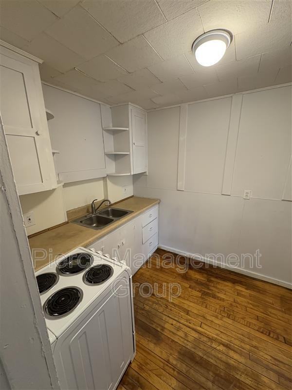 305 Marlboro St #2 - Photo 3 of 7