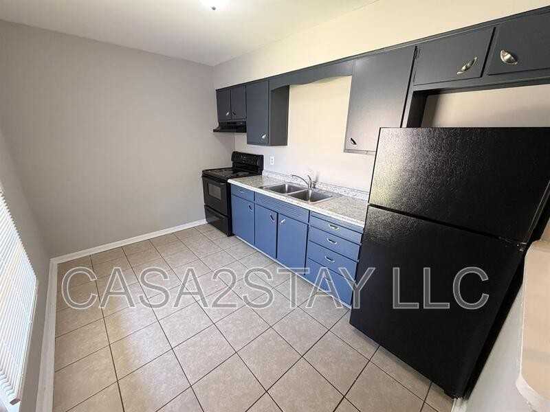 1730 Tempest Way #11 - Photo 2 of 11