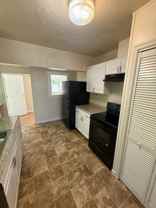 2130 Vine Ave - Photo 1 of 1