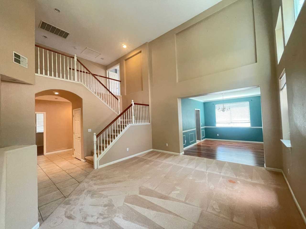 959 Sterling Cir - Photo 2 of 23