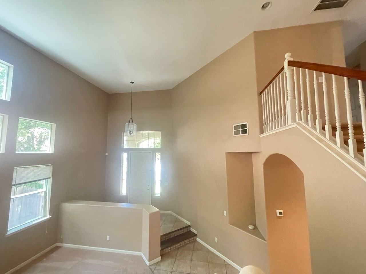 959 Sterling Cir - Photo 4 of 23