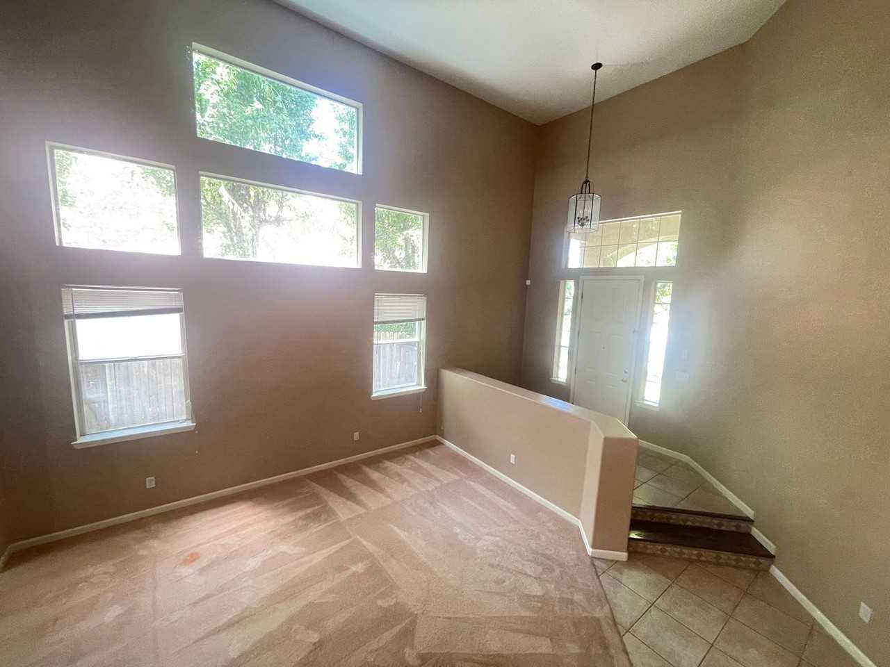 959 Sterling Cir - Photo 5 of 23