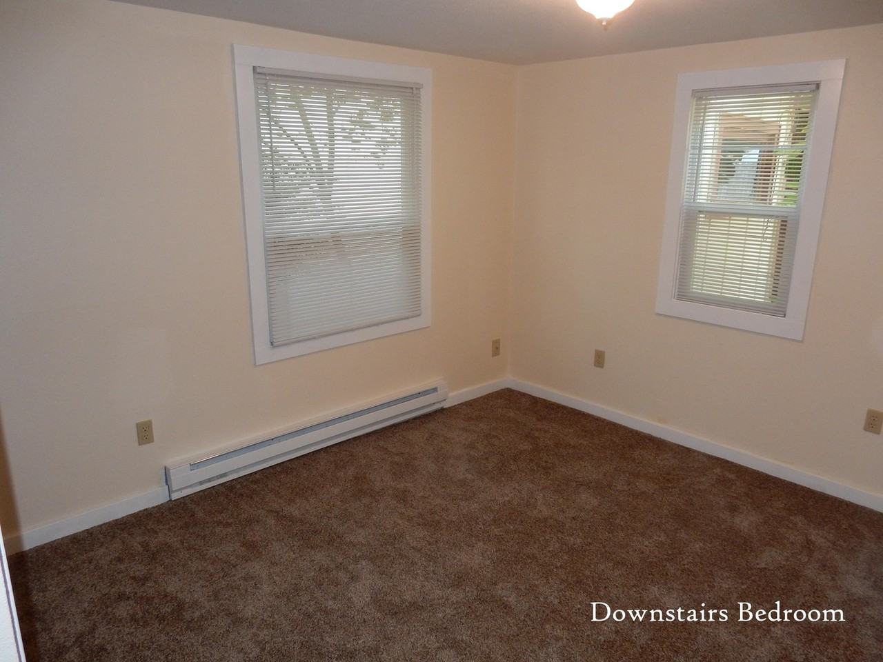 985 Cross St Se - Photo 5 of 13